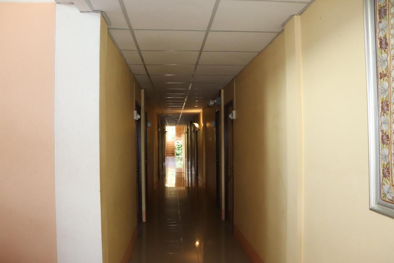 Tipsiri Place Чиангмай Екстериор снимка